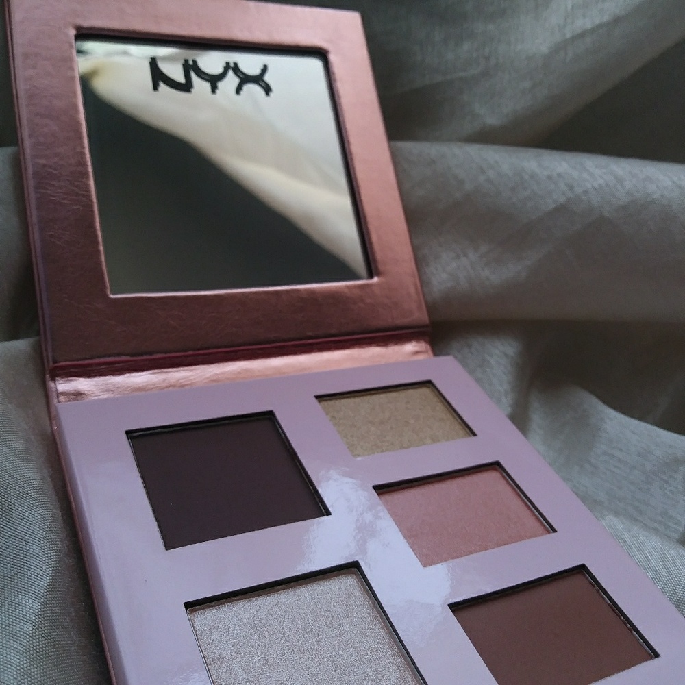 mini eyeshadow palette - Nyx Rocker Chic